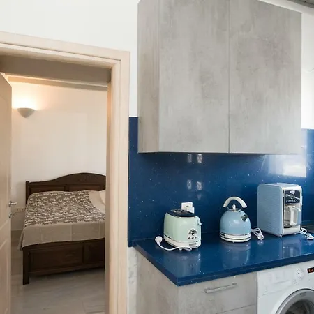 Bleland Mykonos Ii